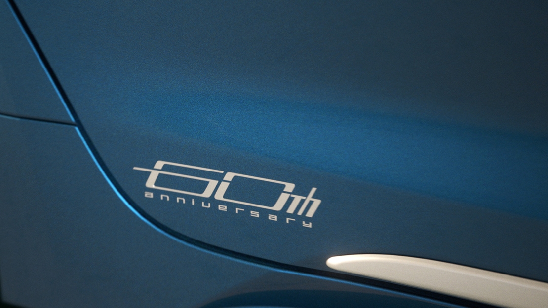 Toyota-exterieur-Corolla-MY27-60-YRS-logo