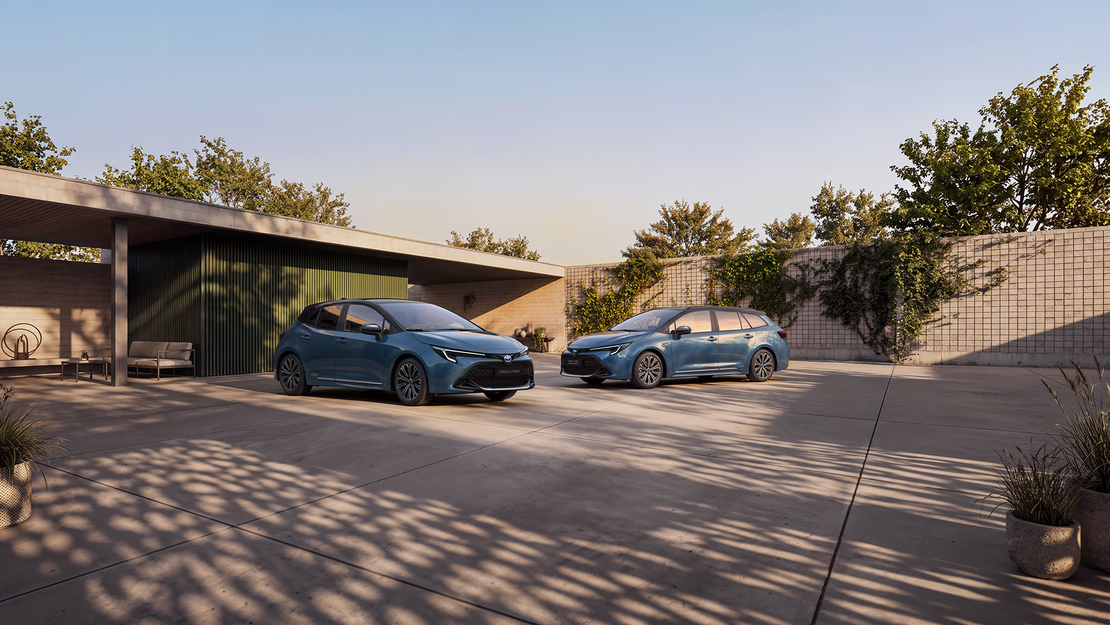 TOY_COROLLA_MY27_60_YRS_HUB_CON_IMG_19_HB_TS_Extended